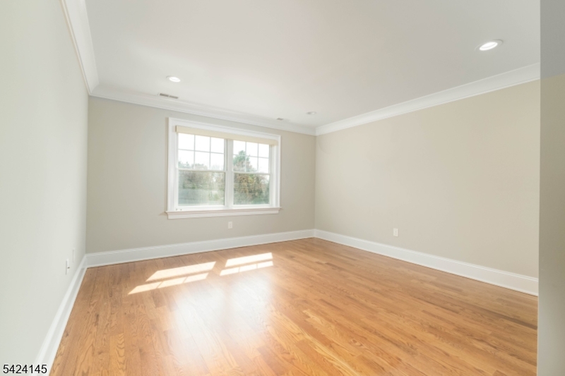 Rolling Hill - Residential