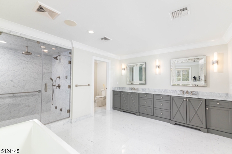 Rolling Hill - Residential