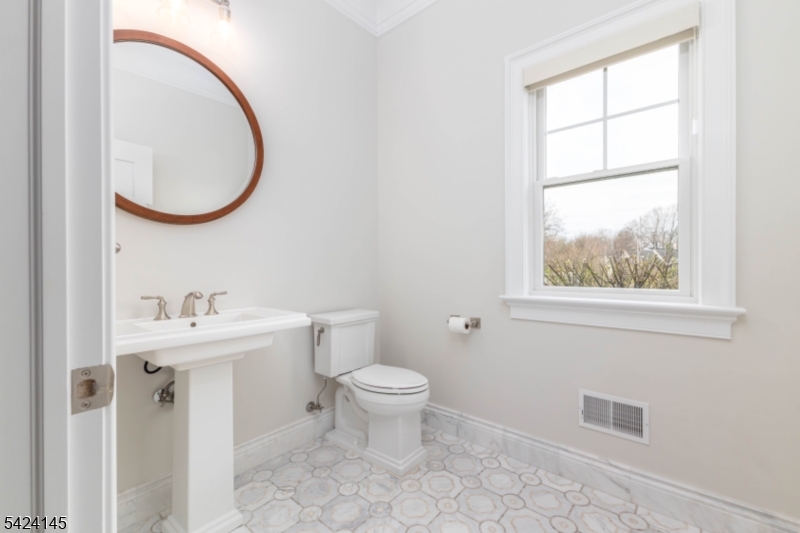 Rolling Hill - Residential