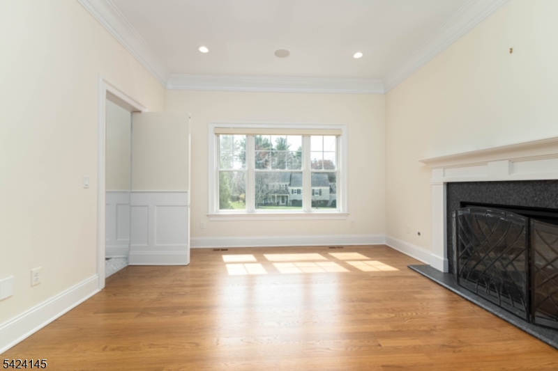 Rolling Hill - Residential