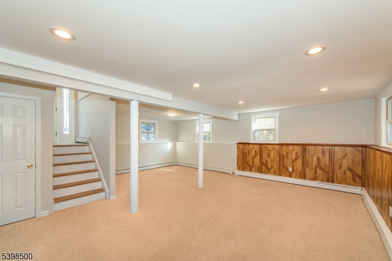 Cedar Knolls - Residential