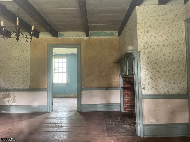 Whitehouse Station - Residential