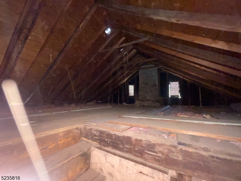 Whitehouse Station - Residential