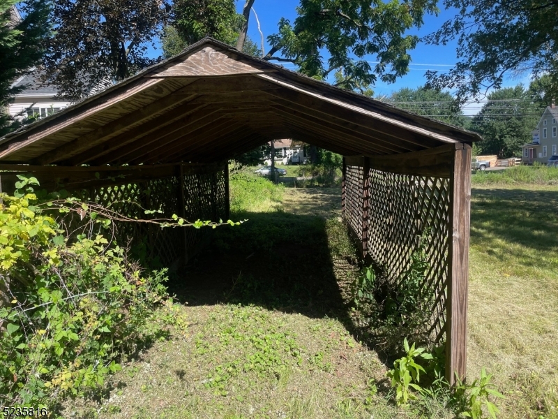 Whitehouse Station - Residential