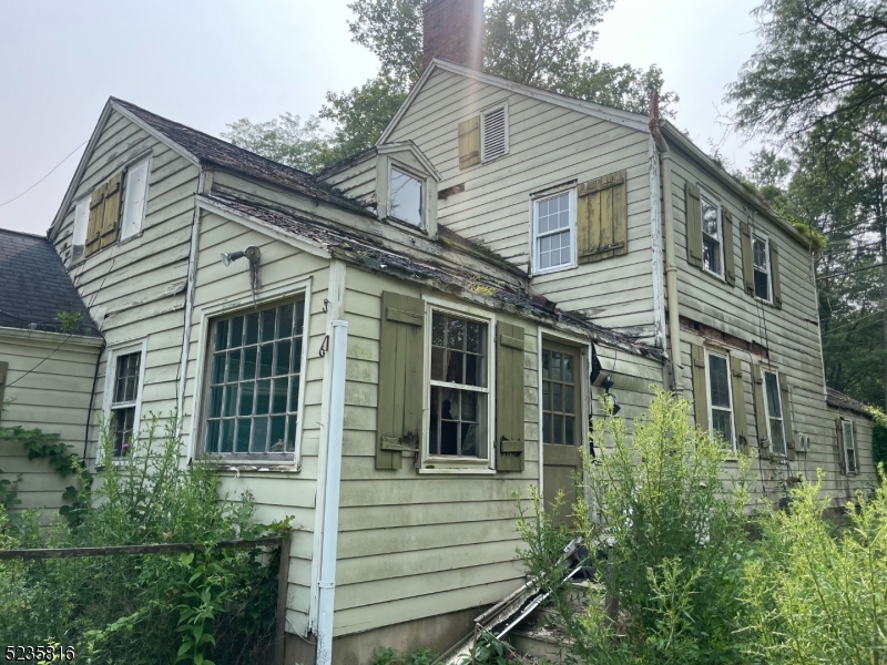 Whitehouse Station - Residential