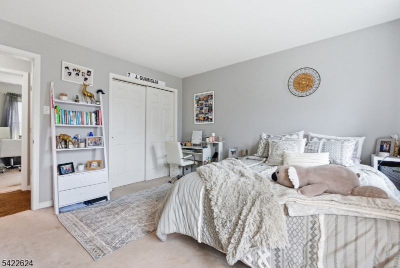 WHITE MEADOW LAKE - Residential