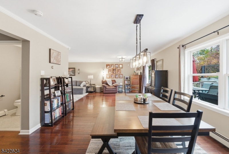 WHITE MEADOW LAKE - Residential