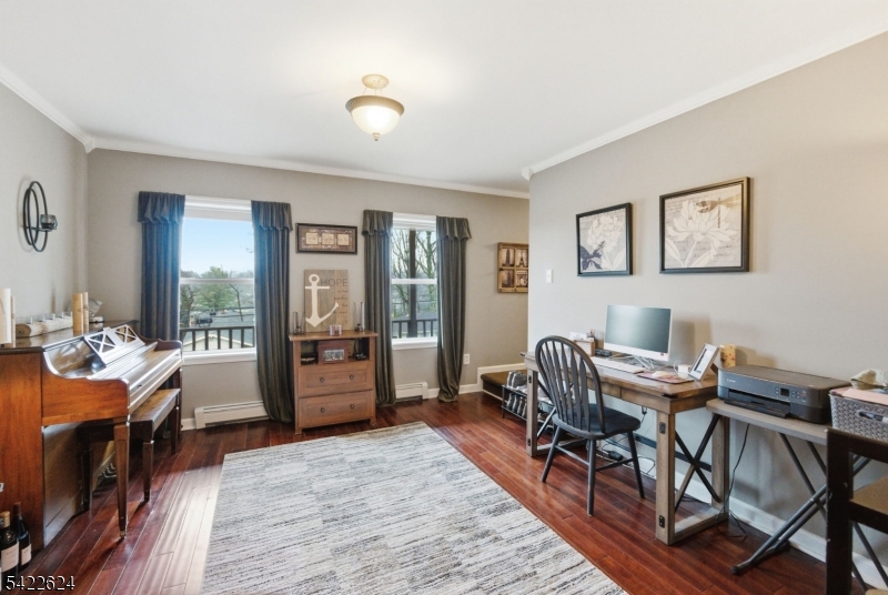 WHITE MEADOW LAKE - Residential