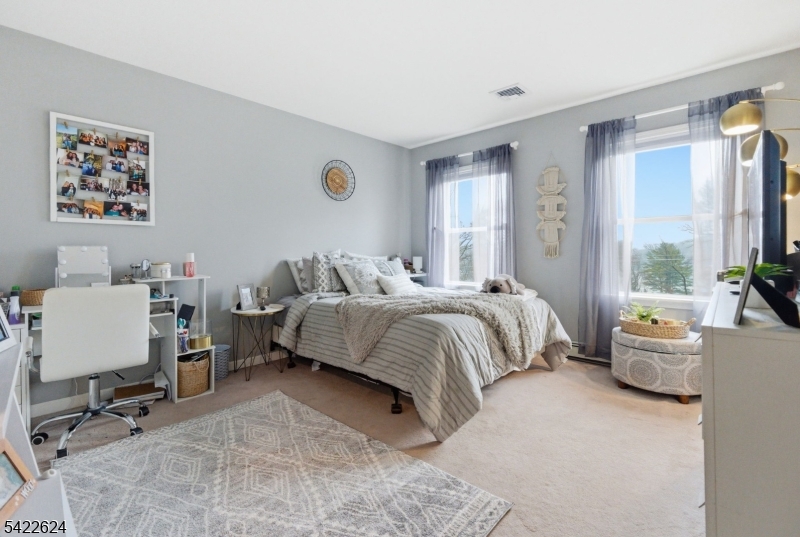 WHITE MEADOW LAKE - Residential