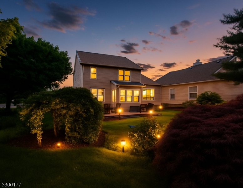 Hardyston Twp., New Jersey 07419, United States, 3 Bedrooms Bedrooms, ,3 BathroomsBathrooms,Residential,Active,137714