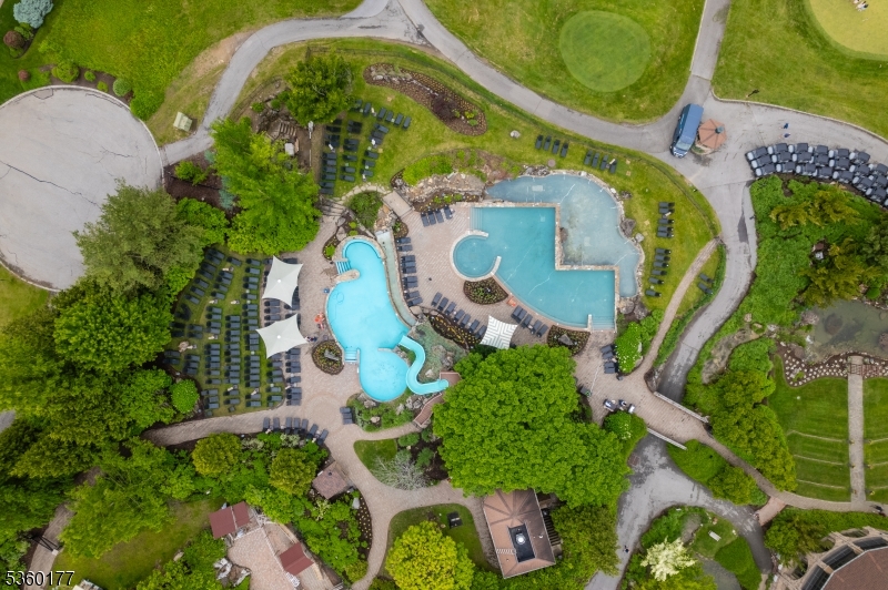 Hardyston Twp., New Jersey 07419, United States, 3 Bedrooms Bedrooms, ,3 BathroomsBathrooms,Residential,Active,137714