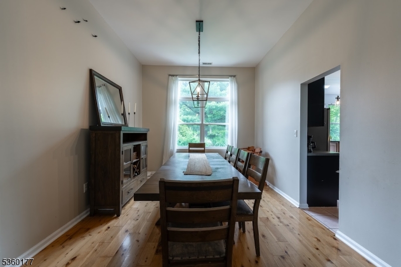 Hardyston Twp., New Jersey 07419, United States, 3 Bedrooms Bedrooms, ,3 BathroomsBathrooms,Residential,Active,137714