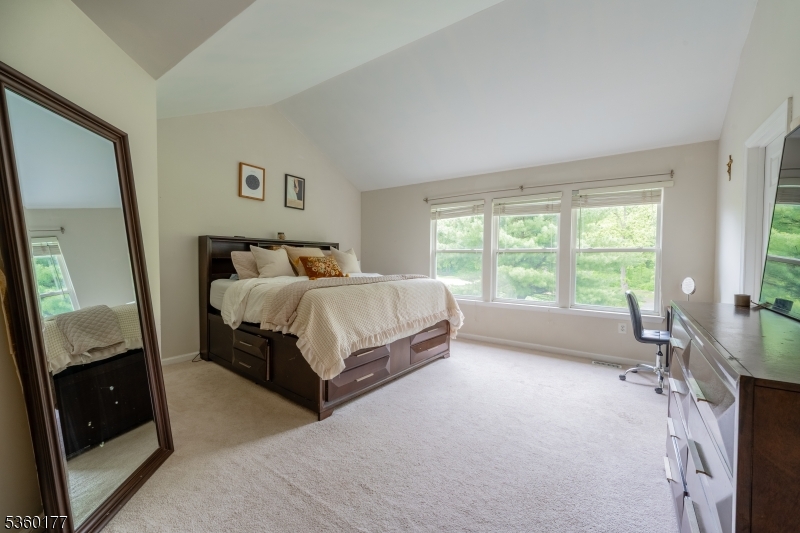 Hardyston Twp., New Jersey 07419, United States, 3 Bedrooms Bedrooms, ,3 BathroomsBathrooms,Residential,Active,137714