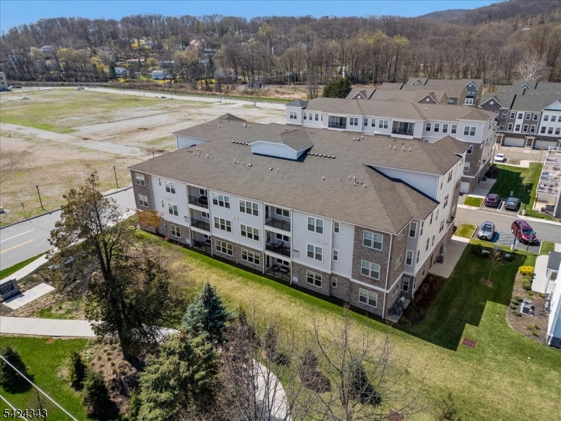 Collection at Morris Plains - Residential