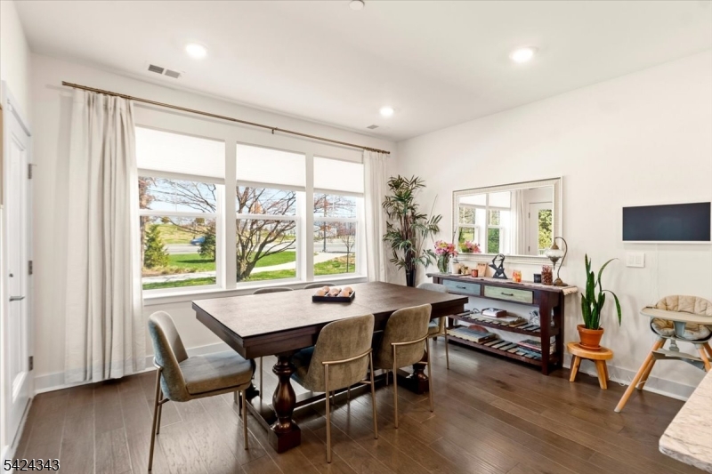 Collection at Morris Plains - Residential