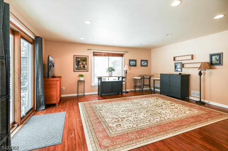 Pines Lake - Residential