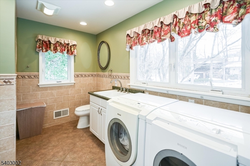 Pines Lake - Residential