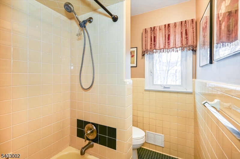 Pines Lake - Residential