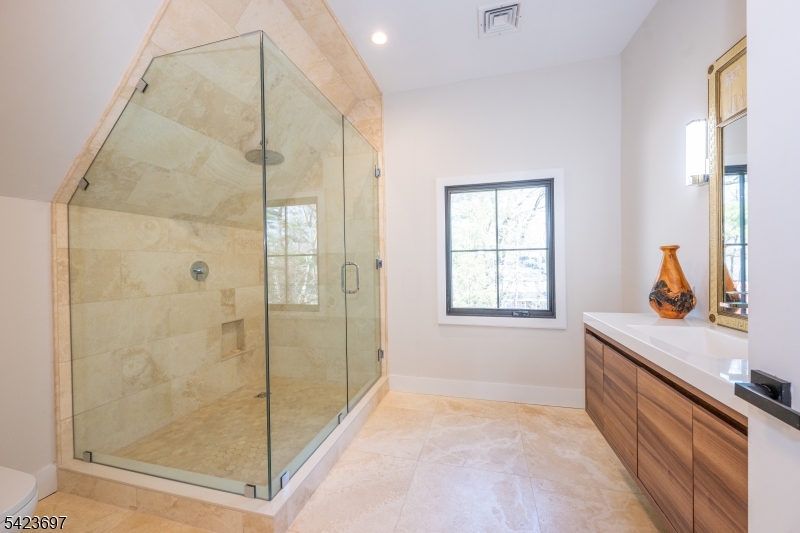 New Vernon - Residential