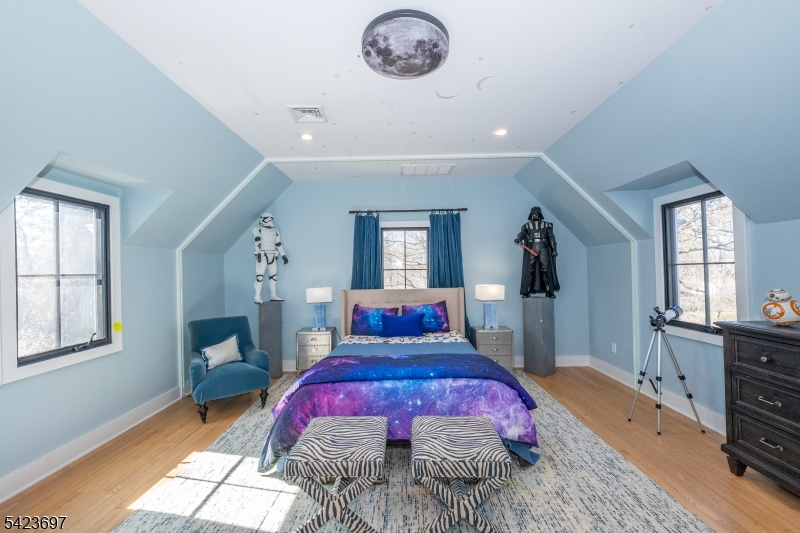 New Vernon - Residential