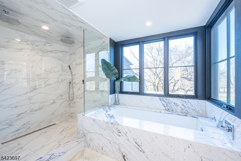 New Vernon - Residential