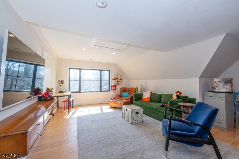 New Vernon - Residential