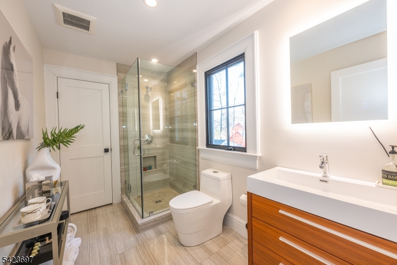 New Vernon - Residential