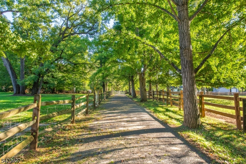 New Vernon - Residential