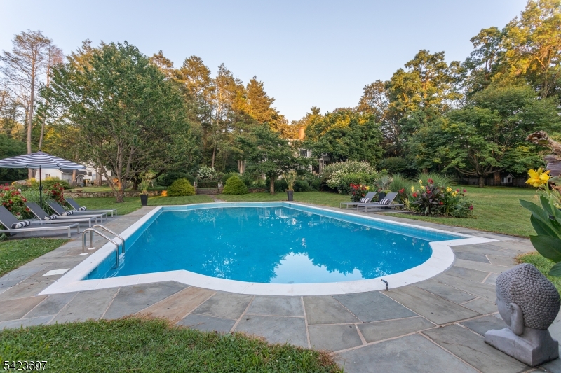 New Vernon - Residential