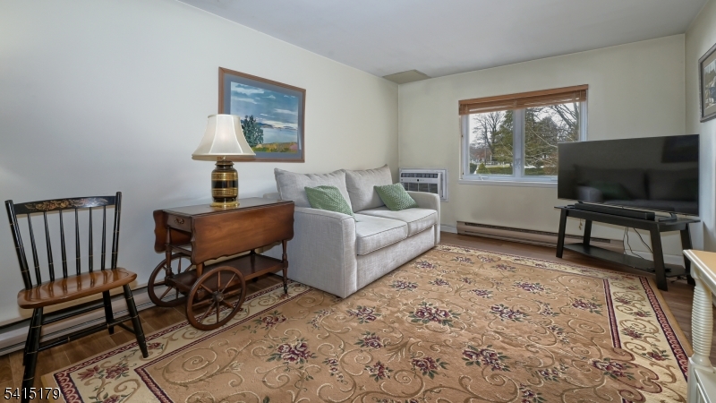 CRESTWOOD PK CONDO -ANNEX - Residential