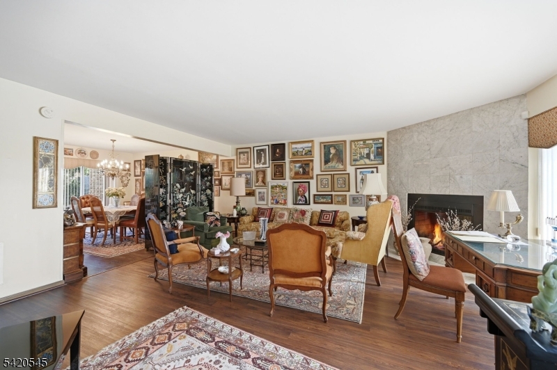 Hamilton Crest - Residential