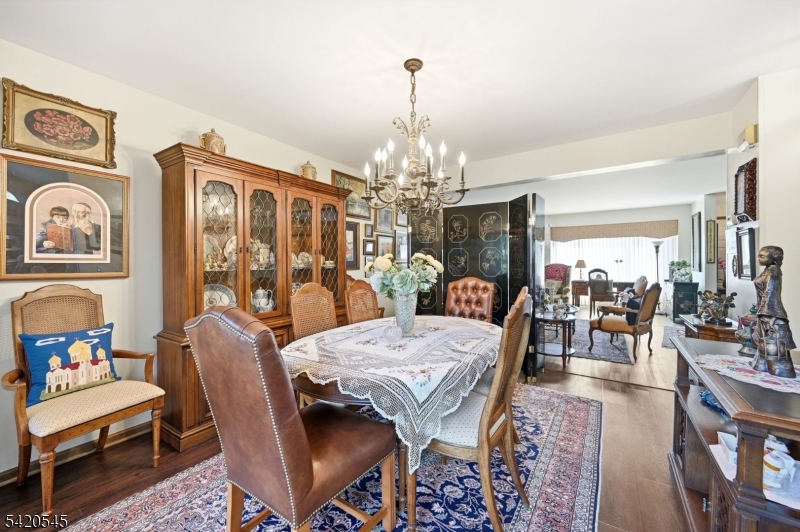 Hamilton Crest - Residential