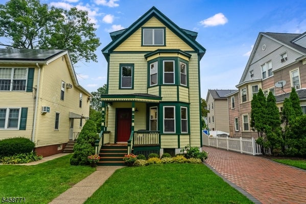 7 HAZELWOOD RD, BLOOMFIELD, NJ 07003 - Image 39f36551b7b57b331cc8f6502ca3adb8/3973732415