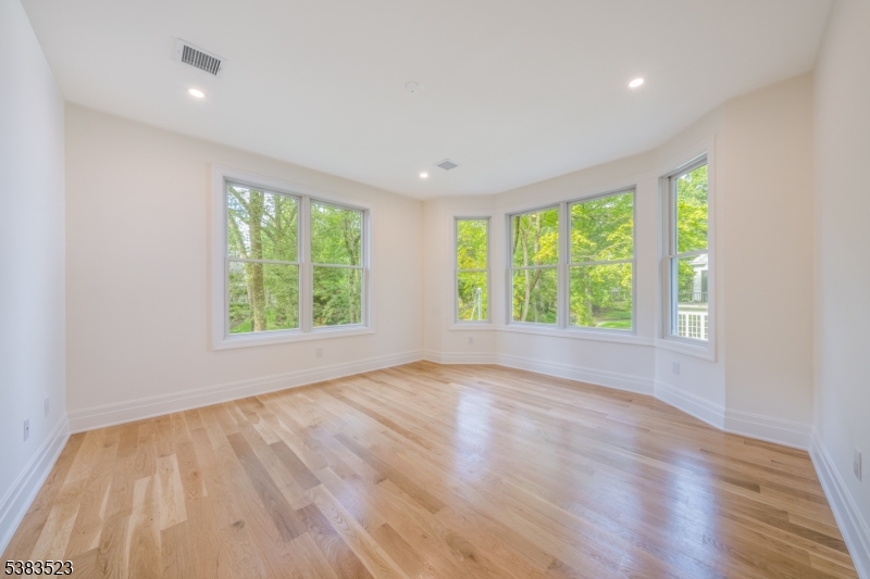 Old Short Hills - Residential