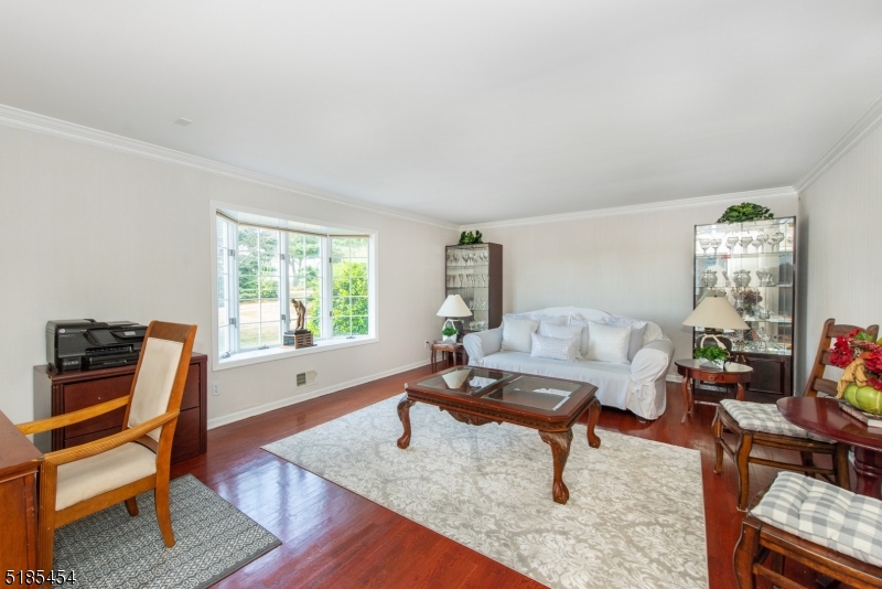 Neshanic Station - Residential