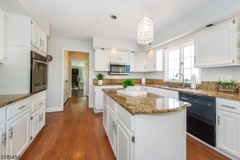 Neshanic Station - Residential