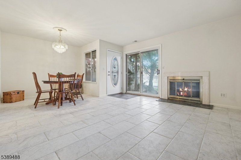 Signal Point  - THE HILLS - Residential