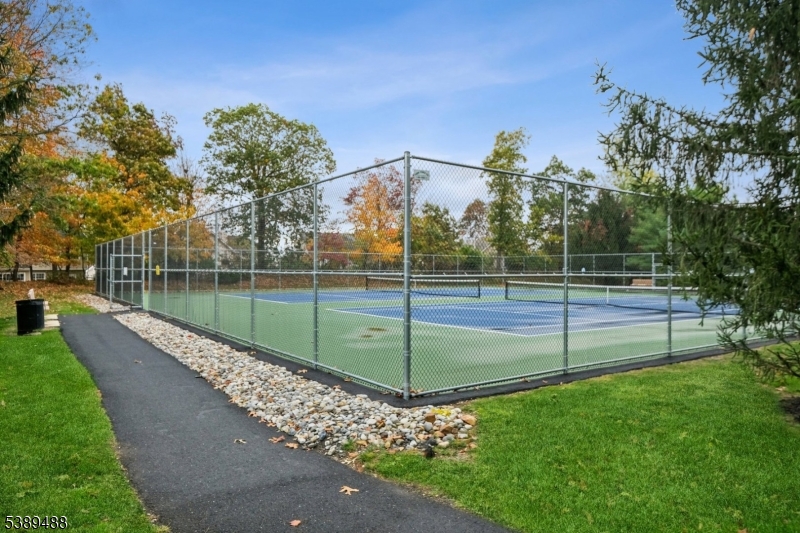 Signal Point  - THE HILLS - Residential