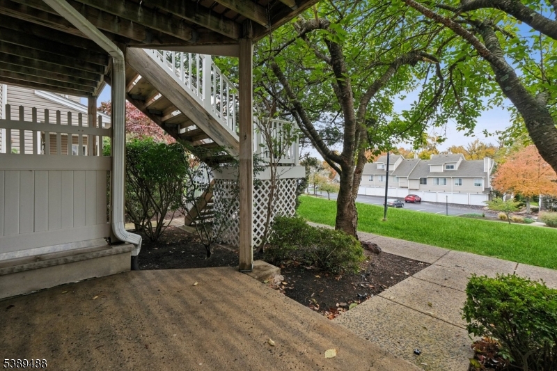 Signal Point  - THE HILLS - Residential