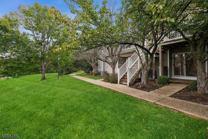 Signal Point  - THE HILLS - Residential