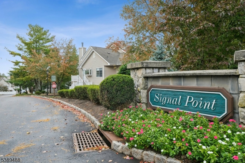 Signal Point  - THE HILLS - Residential