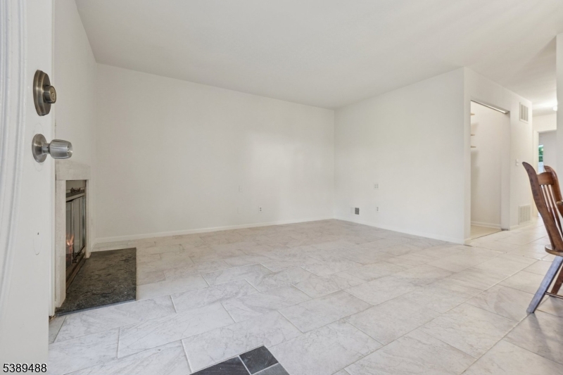 Signal Point  - THE HILLS - Residential