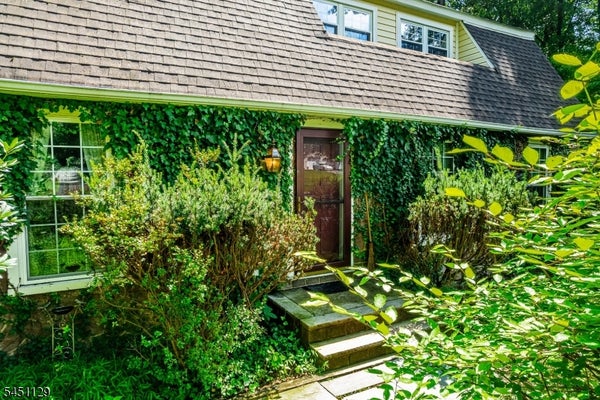 5 PEPPER LN, SUCCASUNNA, NJ 07876 - Image 3a45da0f5fdc91c0ec804f0d1d58eb2e/371192612