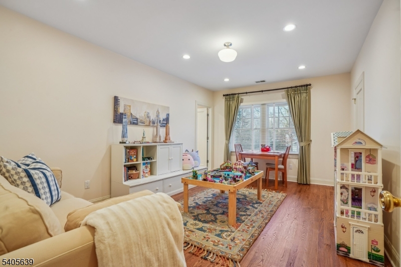 Hartshorn - Residential