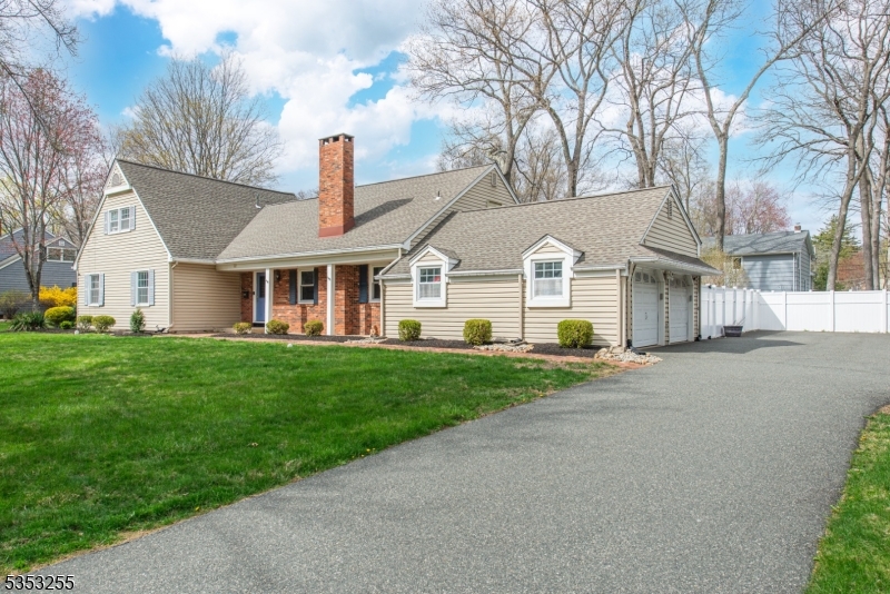 32 Cutler Rd