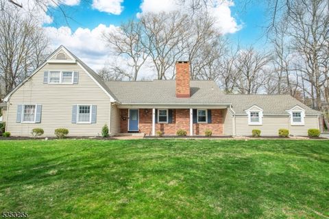 32 Cutler Rd Morris Plains Boro NJ 07950