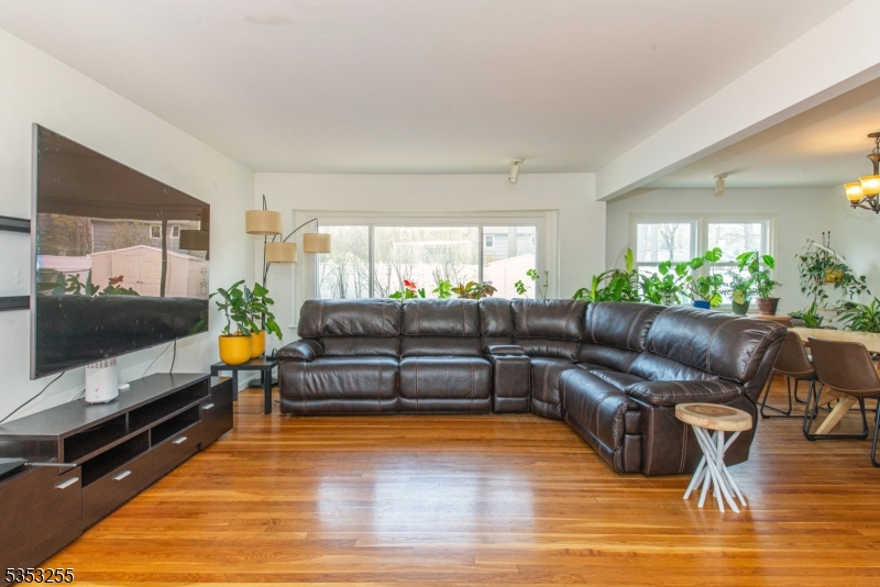 32 Cutler Rd