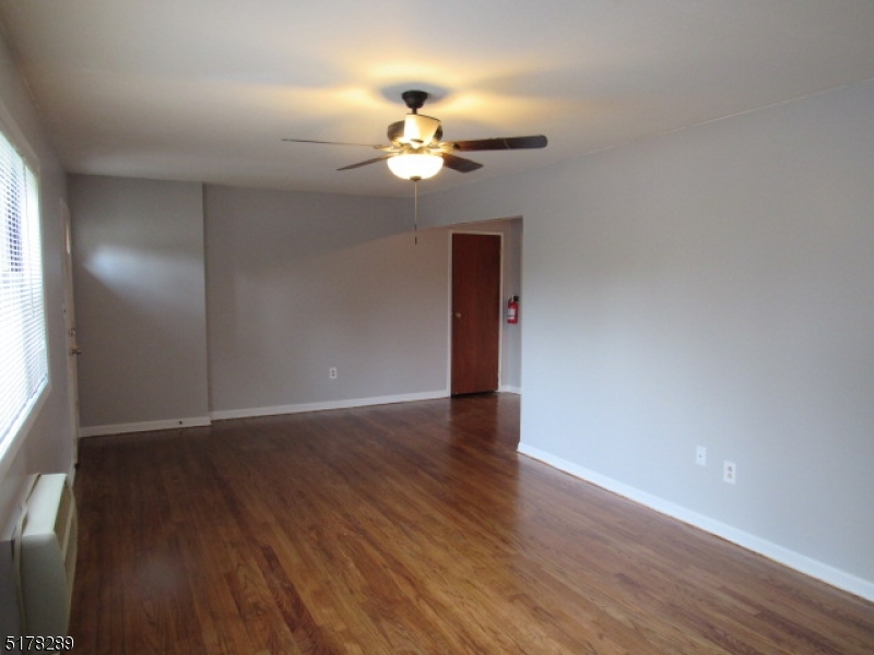 Colonial Hill Gardens - Residential Lease