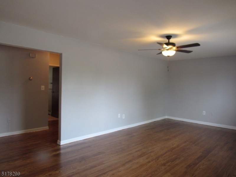 Colonial Hill Gardens - Residential Lease