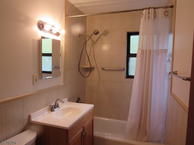 Colonial Hill Gardens - Residential Lease